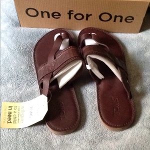 TOMS "Isabela" Flip Flop SZ 9 Brown